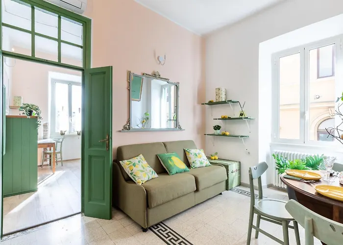 Charming Capri Style Retreat - Near Termini Station, Near Colosseum Rom
