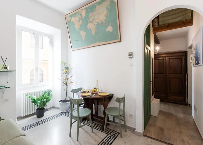 Appartement Charming Capri Style Retreat - Near Termini Station, Near Colosseum Rome