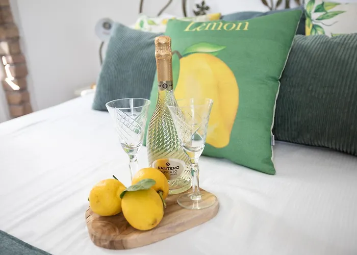 Charming Capri Style Retreat - Near Termini Station, Near Colosseum Appartement *